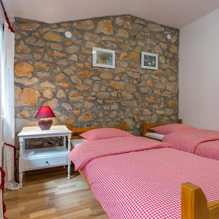 Nonna Stara 게스트하우스 Polje (Krk)