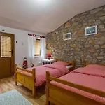 Nonna Stara 3* Polje (Krk)