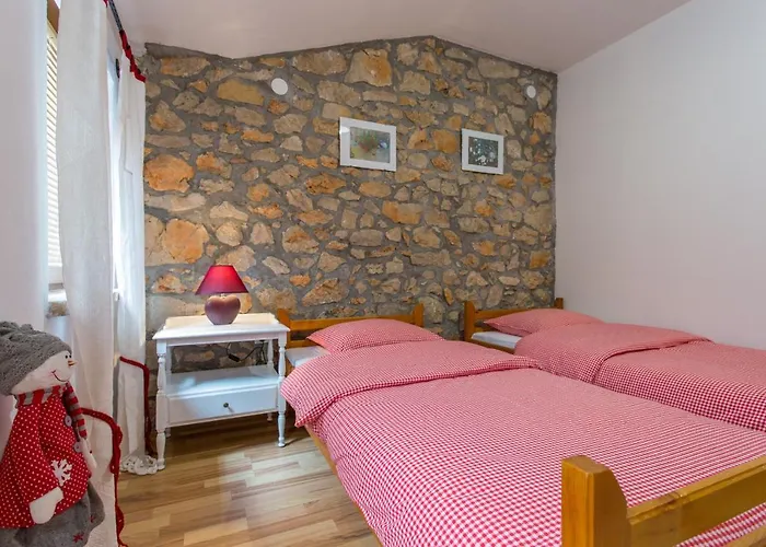 Nonna Stara Guest house Polje (Krk)