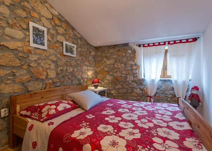 Nonna Stara Gæstehus 3*